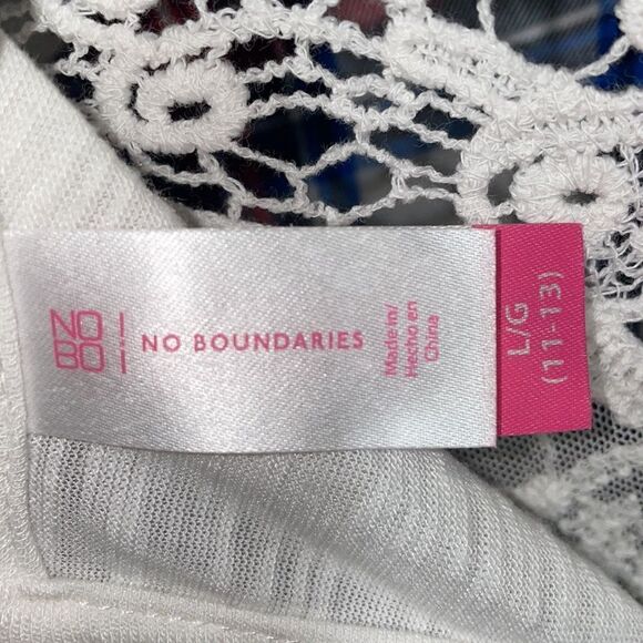 No Boundaries shirt   - Picture 8 of 8